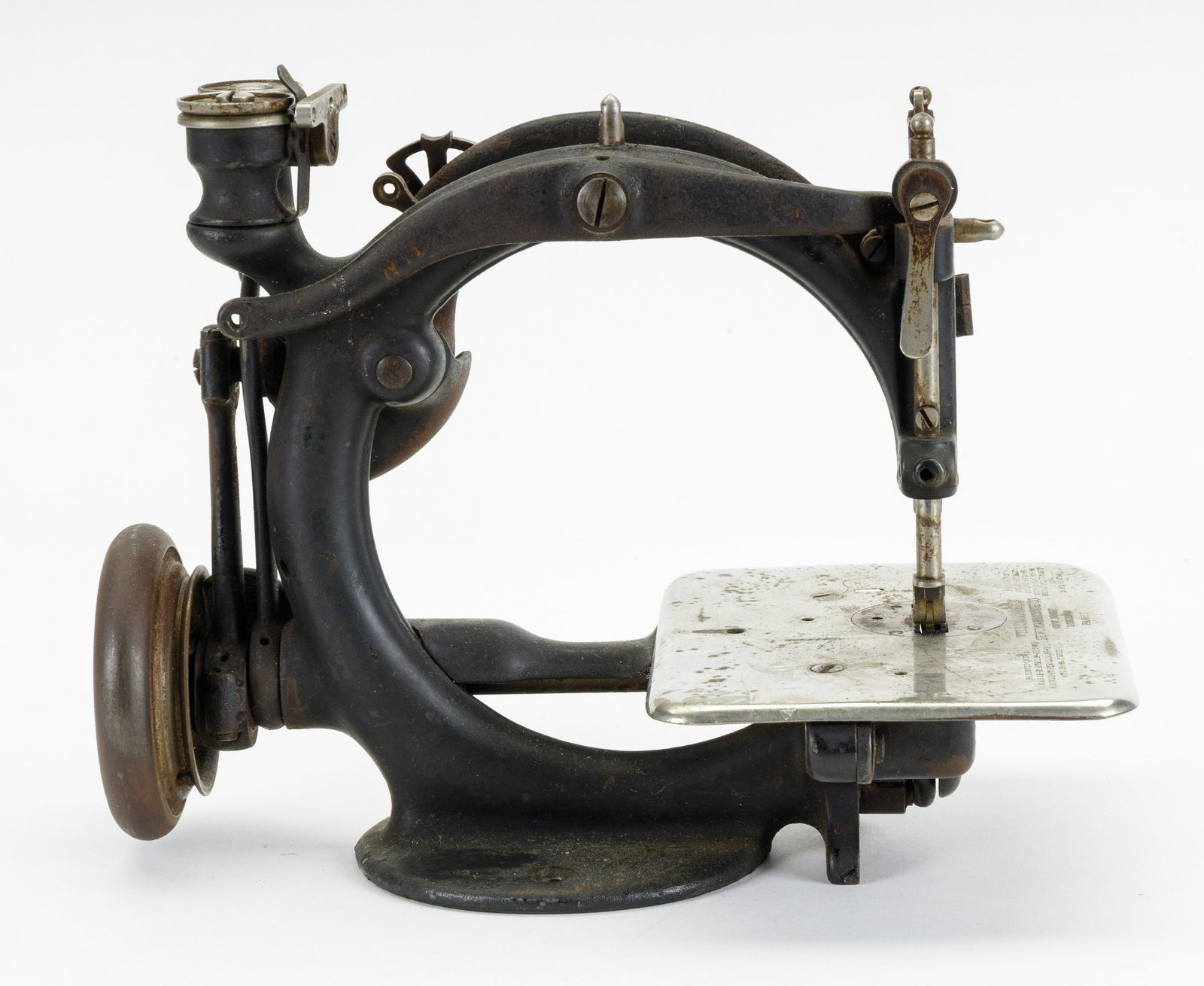 Wilcox & Gibbs Sewing Machine (1 of 6)