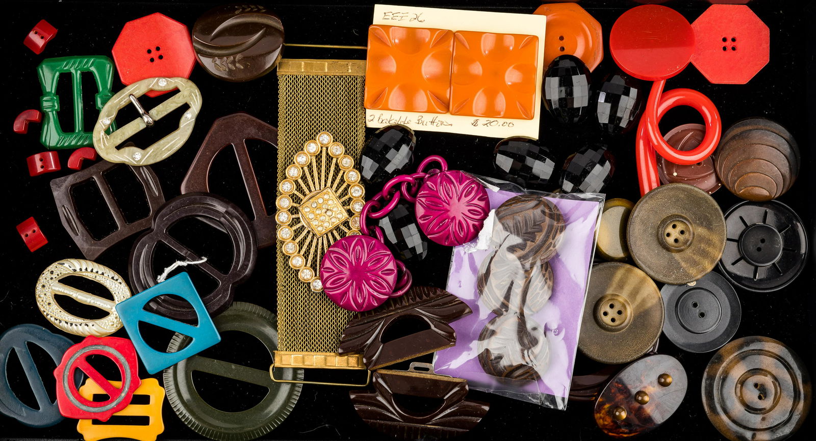 Vintage Button Collection (1 of 4)