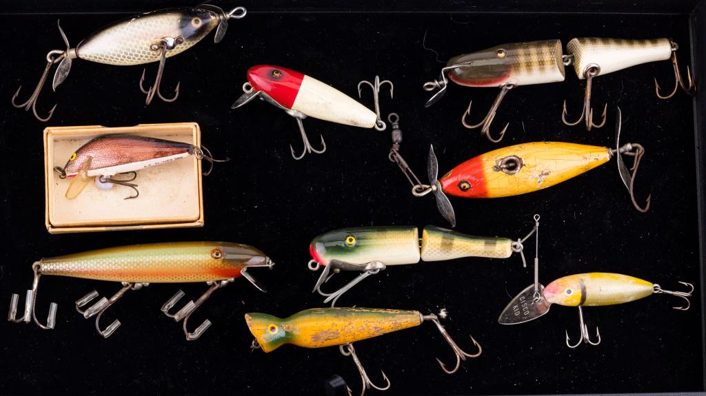 Vintage Fishing Lures Auction