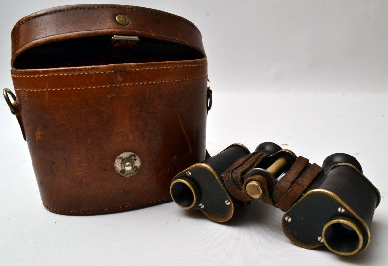 WWI Pair of Carl Zeiss Jena Military Leather Grips: WWI pair of Carl Zeiss Jena military brass binoculars with leather grips and in the original leather case