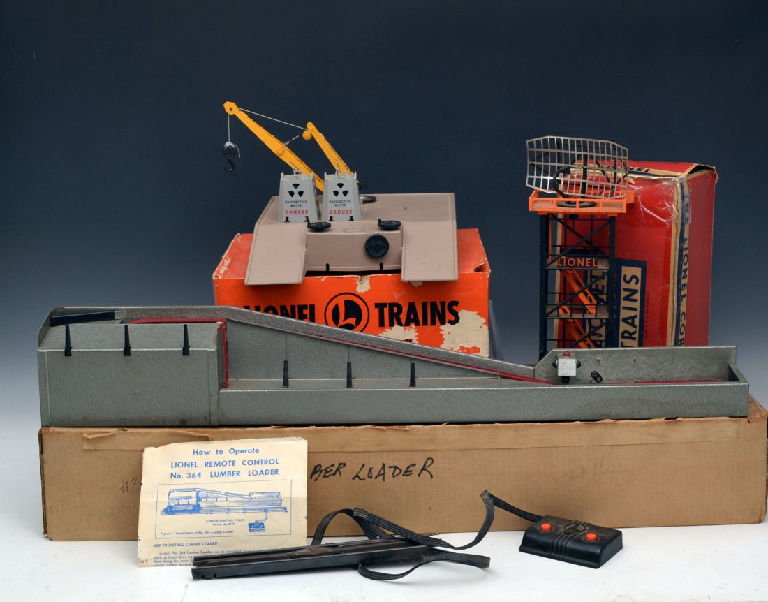 Lionel 364, 462 and 197: Lionel 364 lumber loader in original box, switch and instructions, Lionel 462 derrick platform set with tan base, containers and original box along with 197 Rotating Radar Antenna (incomplete with los