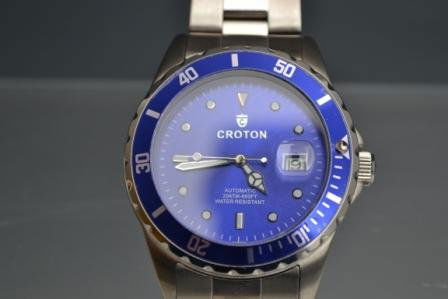 Man's Croton Wrist Watch: Man's Croton wrist watch. Stainless steel.