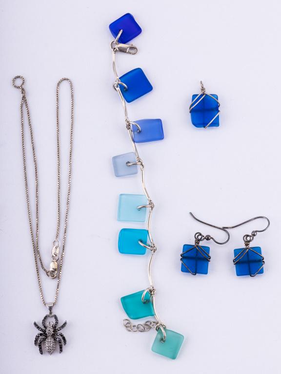 Sterling Silver Sea Glass & Spider Jewelry (1 of 5)