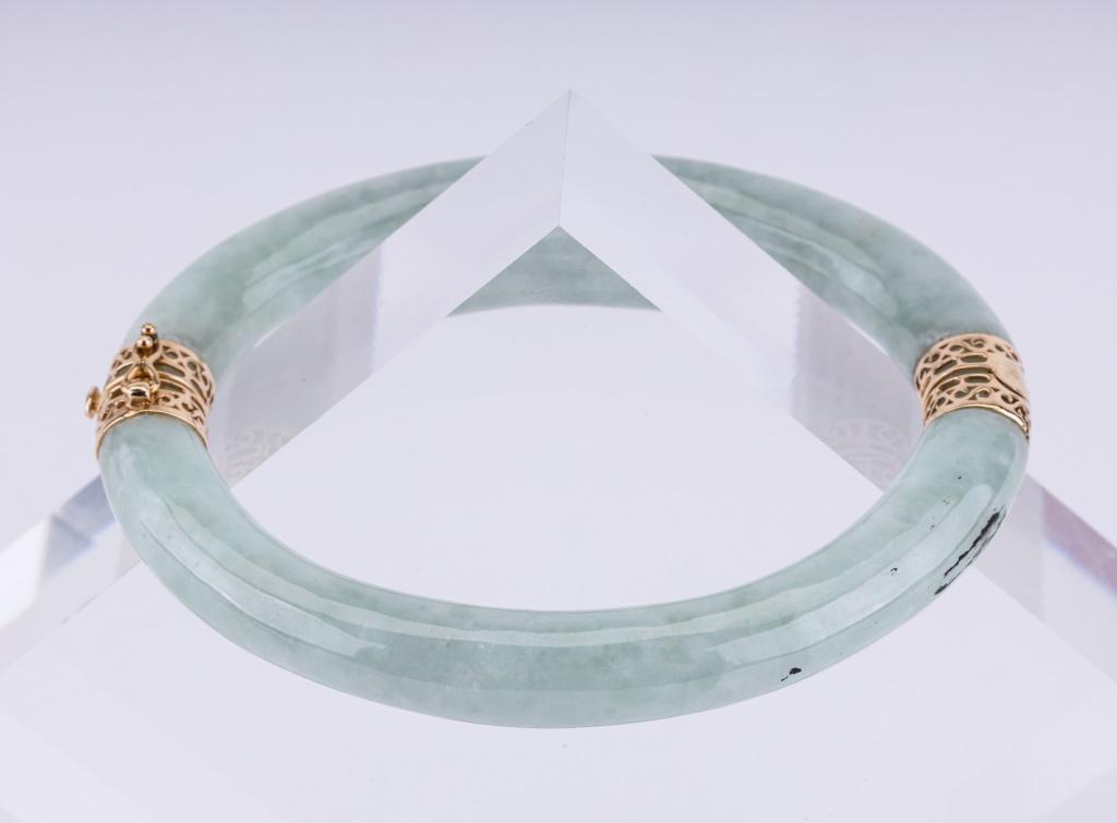 14K Gold Jade Chinese Carved Bracelet (1 of 2)
