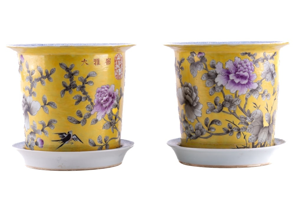 Chinese Porcelain Yellow Planters w/ Stands (Pr) (1 of 6)