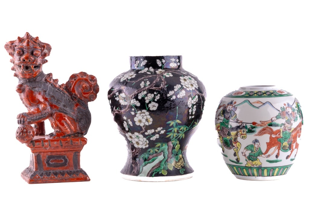 Group of Three Chinese Pieces (2 Vases, Foo Dog) (1 of 11)