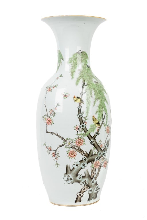 Large Chinese Vase with Bird Imagery (1 of 5)