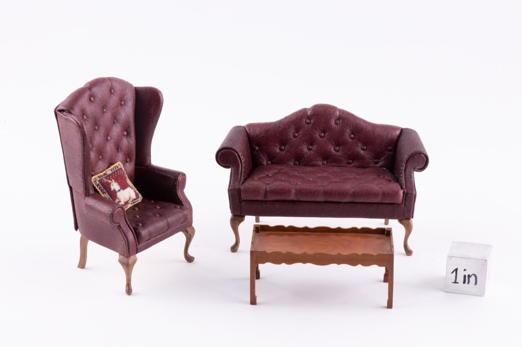Judy Beals Leather Upholstery Furn. Miniatures (1 of 8)