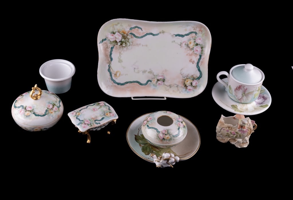 Limoges Porcelain Dresser Set & Italian Porcelain (1 of 17)
