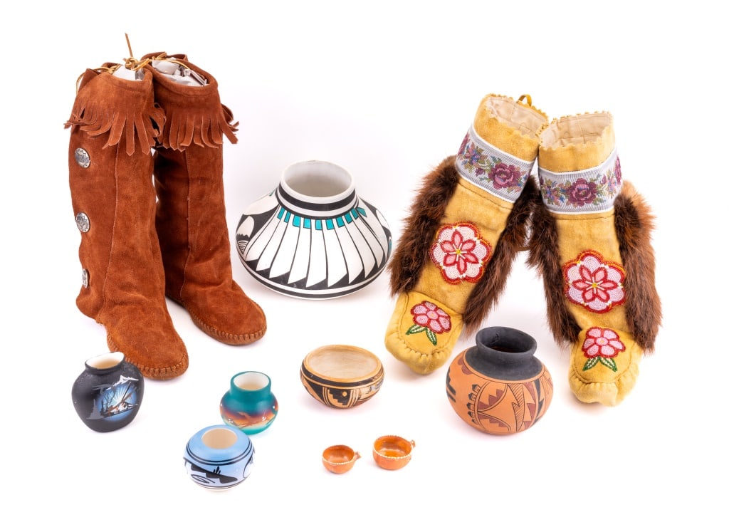Native American Moccasins & Pottery (1 of 20)