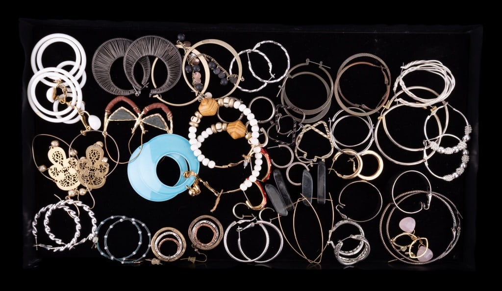 30 Pairs of Hoop Style Earrings (1 of 11)