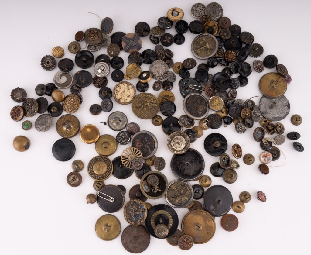 Antique Button Collection (100+) (1 of 5)