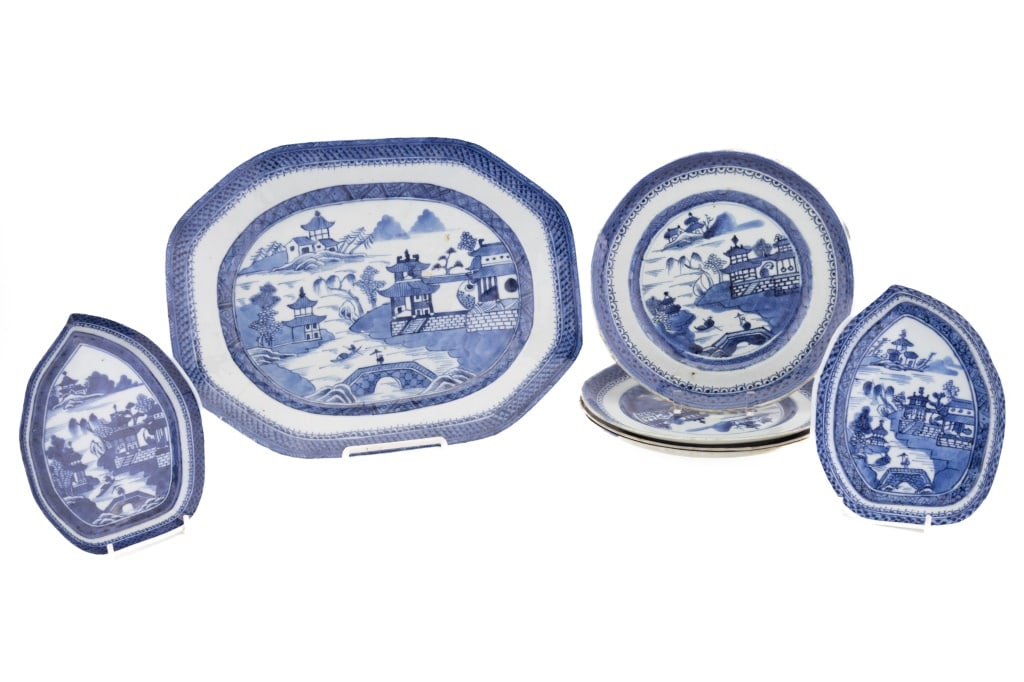 Nan King 11" x 14" Platter (1 of 6)