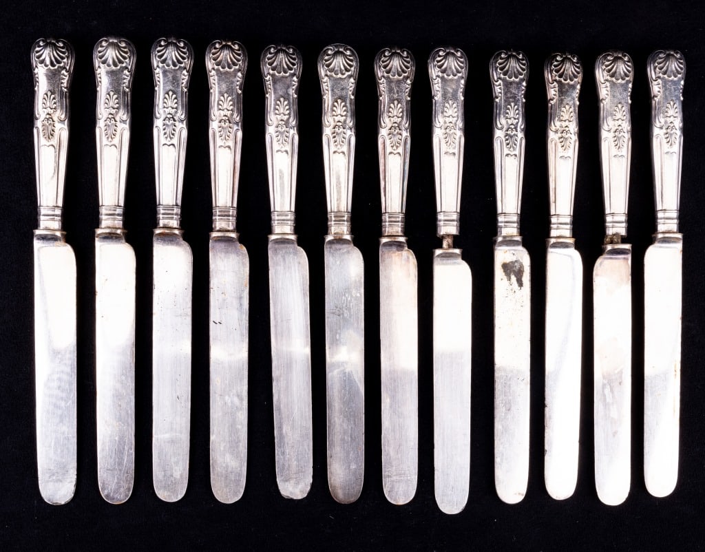 Sterling Silver Handled Dinner Knives (1 of 7)