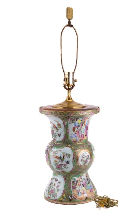 Famille Rose Asian Vase Table Light: Asian Famille rose table lamp made from antique vase and measures approx 31" H to top of finial. There are two cracks at the vase rim under the wood and a hairline crack on the side as seen in photos.