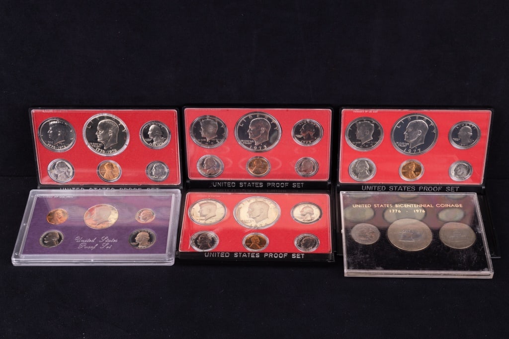 United States Proof Coin Sets (1 of 8)