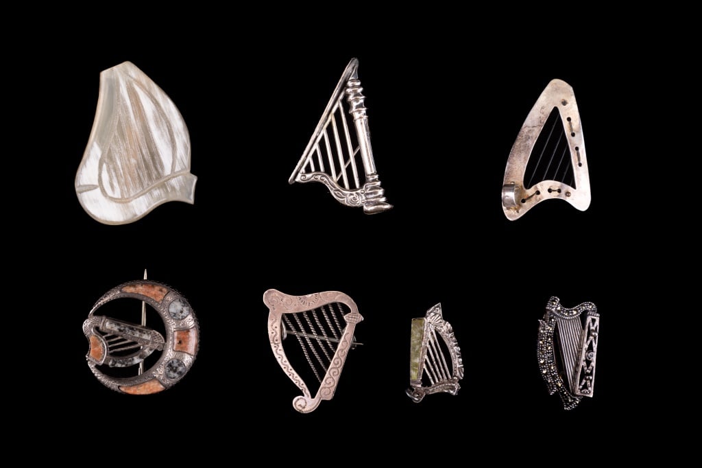 Antique & Vintage Harp Brooches (1 of 15)