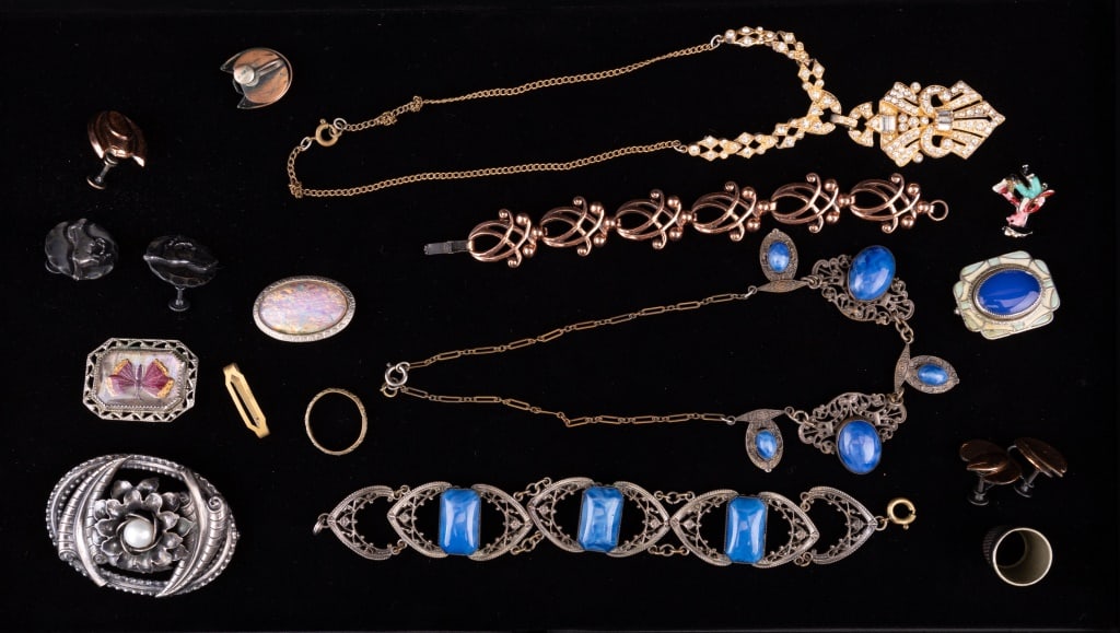 Art Deco & Estate Jewelry (1 of 6)