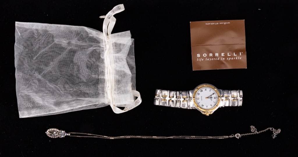 Raymond Weil Watch & Sorrelli Necklace (1 of 7)