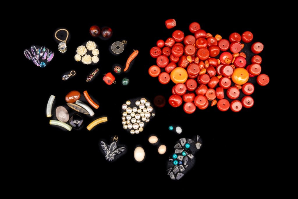 Semi Precious, Pearl, Coral + More Beads & Jewels (1 of 7)