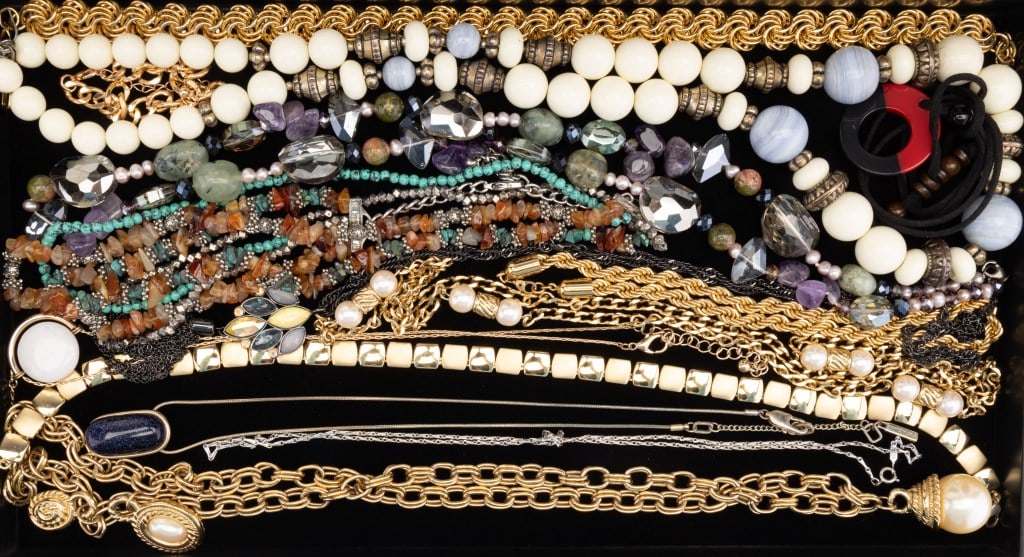 Stone, Gold Tone, Silver Tone & More Necklaces: Group of 16 stone, gold tone, silver tone necklaces and one bracelet, Names include a Kenneth Cole blue sparkle necklace and faux opal marked "C".