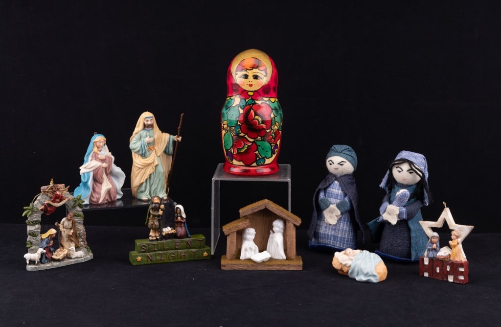 Christmas Nativity Figures & Ornaments: 10 Christmas nativity figures and ornaments. There is also a set of nesting Matryoshka dolls and more. See photos.