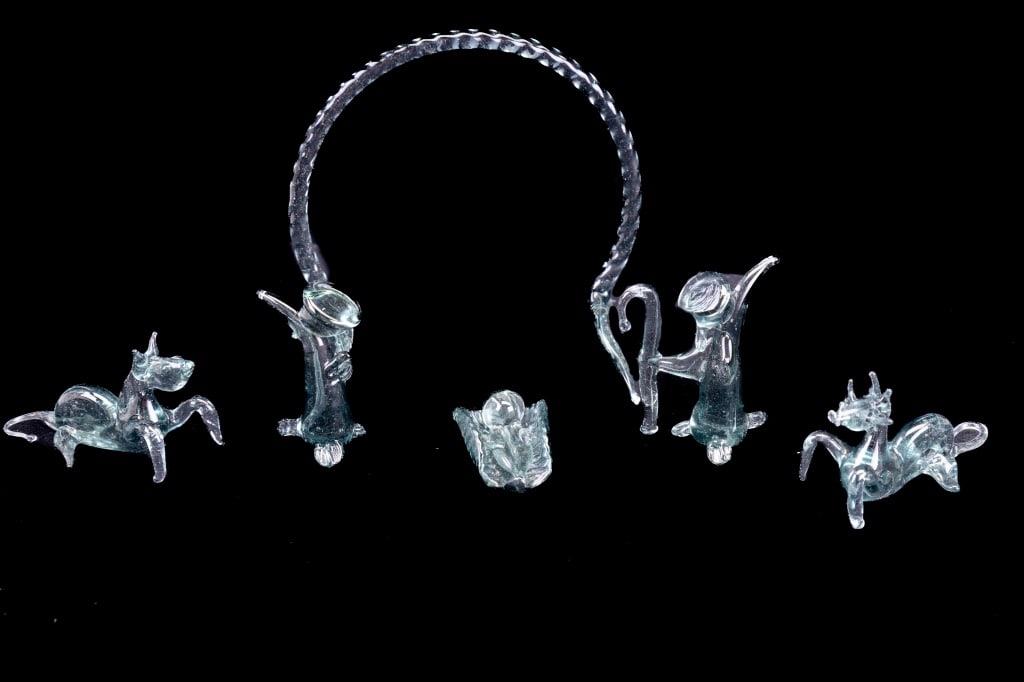 Nativity Sets & Ornament: Includes 5 nativity sets and 2 ornaments. Materials used including glass, pewter, cast iron and wire.