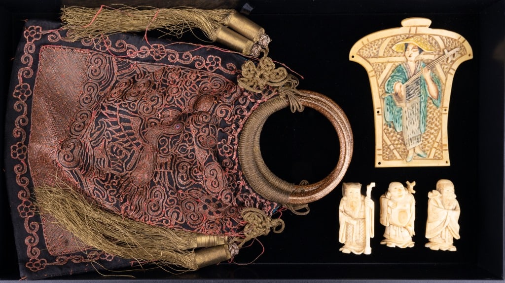 Chinese Textile Woven Handbag & Four Carved (1 of 7)