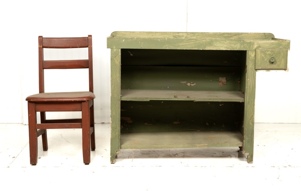 Green Painted Child's Size Dry Sink and Red Chair (1 of 7)