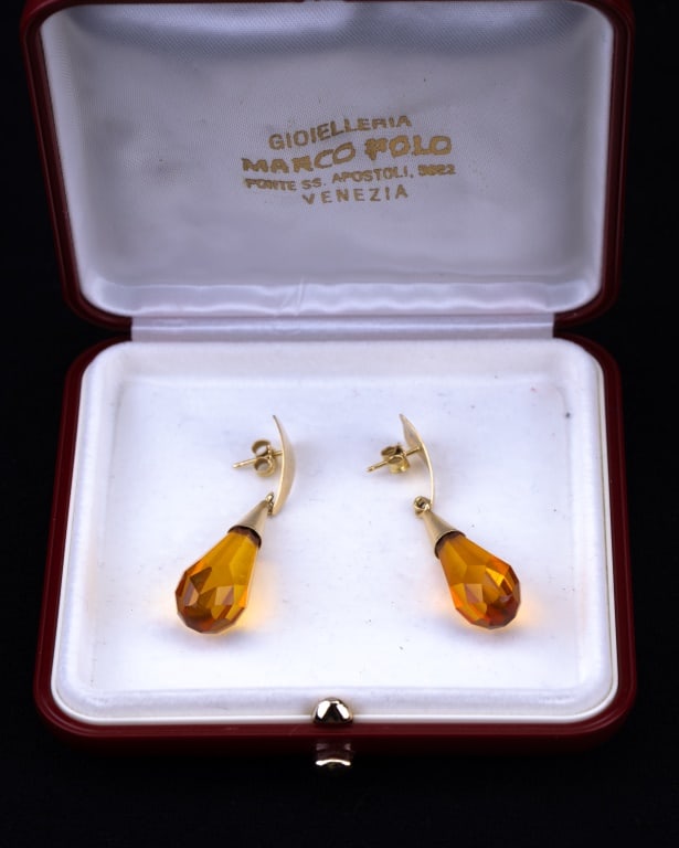 18 K Gold Amber Earrings (1 of 3)