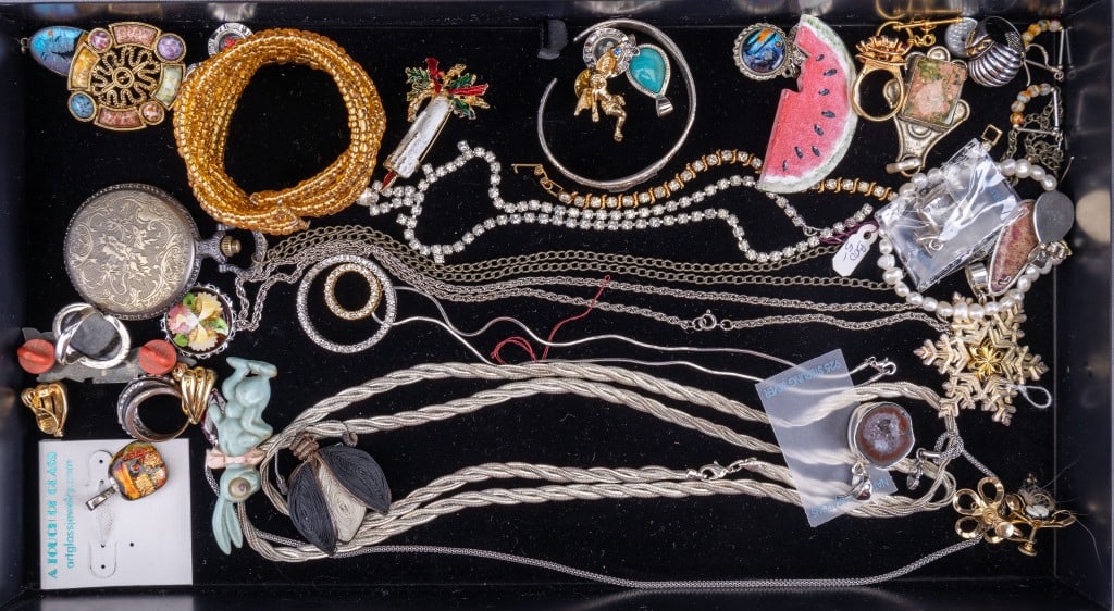 Vintage Estate Jewelry: Sampling includes stone and butterfly wing pendants, gold and silver tone, googly eye rabbit pin, jet pin, bracelets, rhinestones and more.