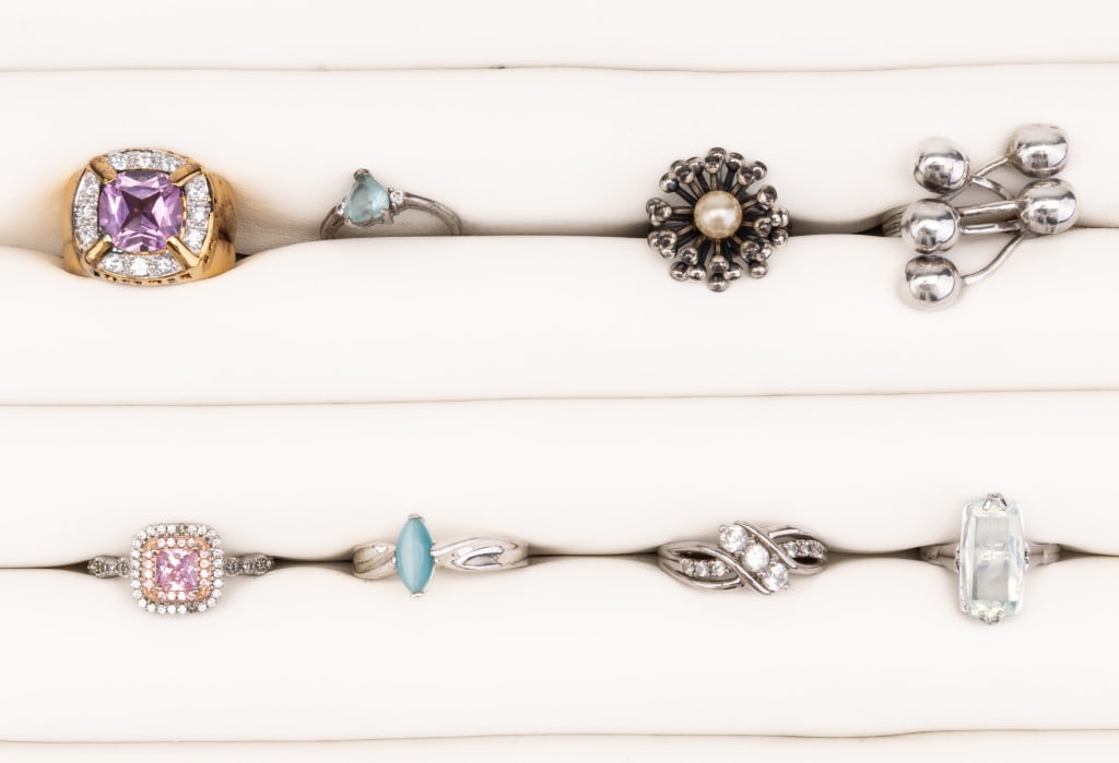 Sterling Silver & More Rings (8) (1 of 7)