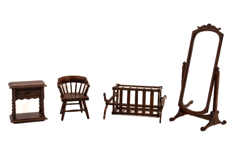 Baby Bedroom Set Miniatures (1 of 10)