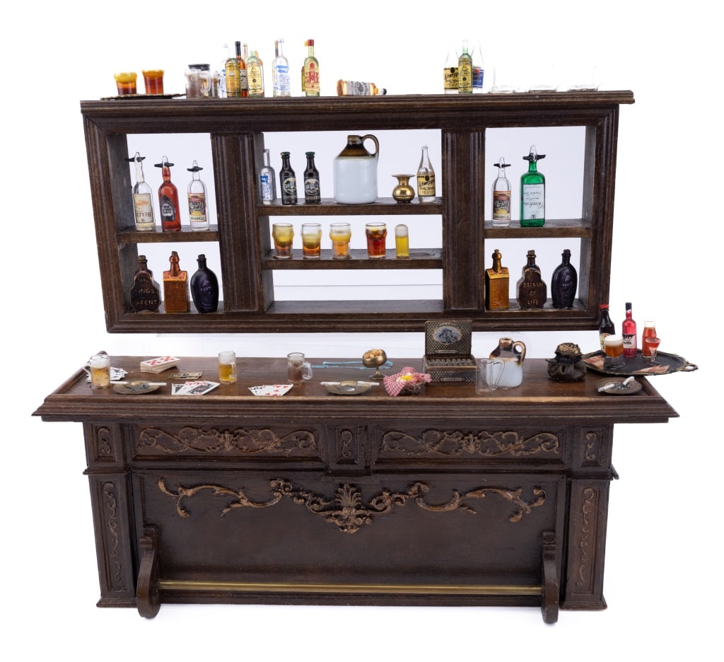 Old West New Orleans Saloon Miniatures (1 of 11)