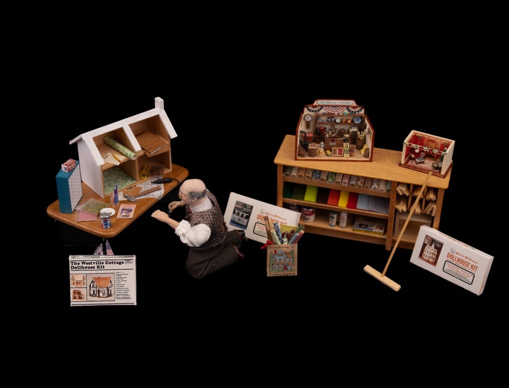 Hemy & Perez Dollhouse Workshop Miniatures (1 of 14)