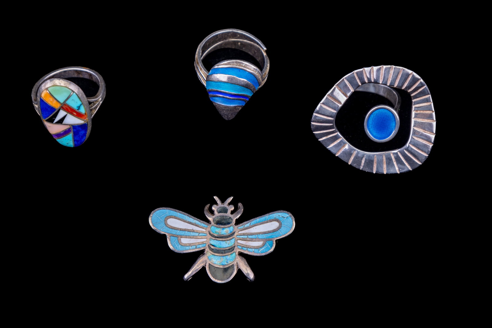 Margot de Taxco & Vintage Sterling Rings: Margot de Taxco Mexican sterling silver 925 enamel bee pin, BHN signed with multiple hallmarks, modernist mollusk shell enamel ring, Ardentia modernist ring, and Native American sterling multi-stone i