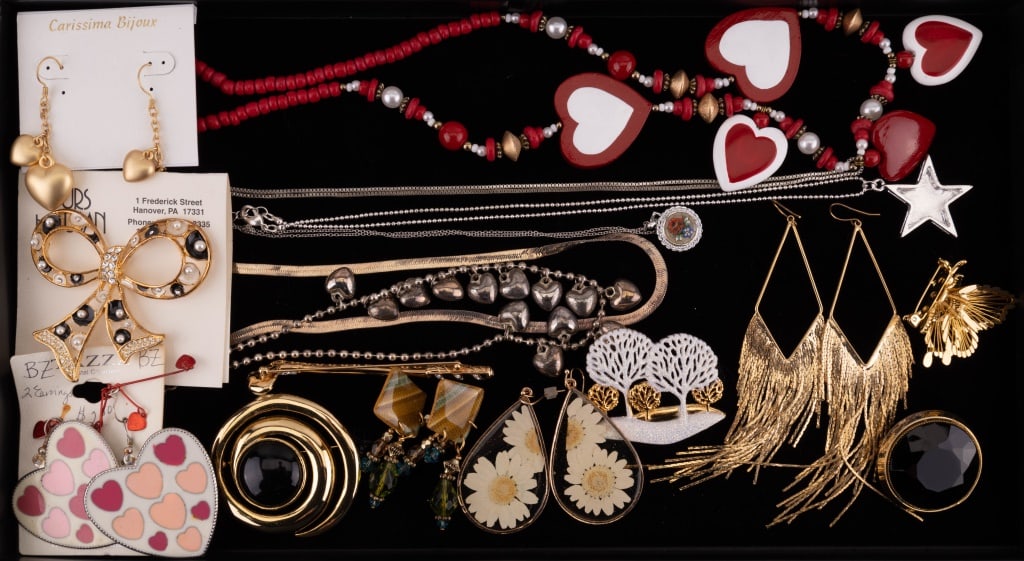 Swarovski and Estate Jewelry: Swarovski crystal golf club pin and various designs and styles of gold and silver tone hearts, bows, stars and more.