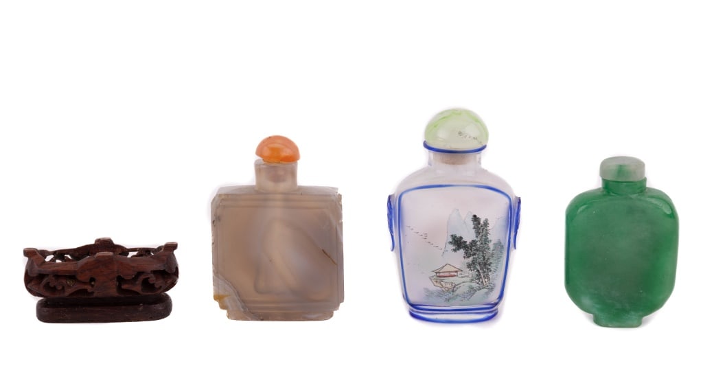 Jade & Agate Chinese Snuff Bottles (1 of 5)