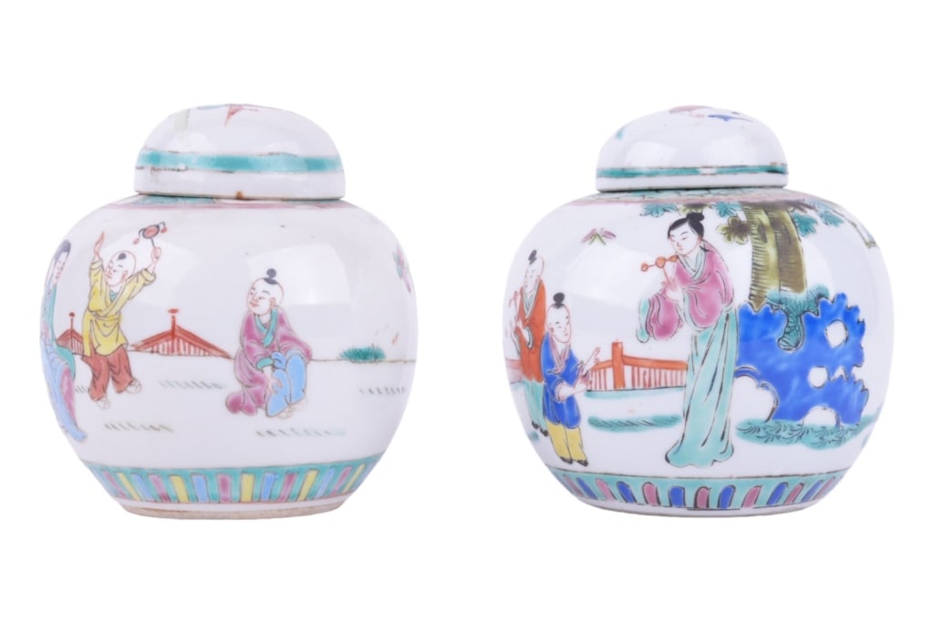 Pair of 30s-40s Chinese Ginger Jars (1 of 6)