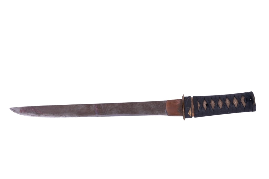 Hara-Kiri Seppuku Dagger with Sheath: Hara-kiri seppuku dagger with steel blade snakeskin and cloth handle. Metal handle butt and gilded and embossed with bearded elder. Missing handle guard. Unable to remove handle. Possible signature un
