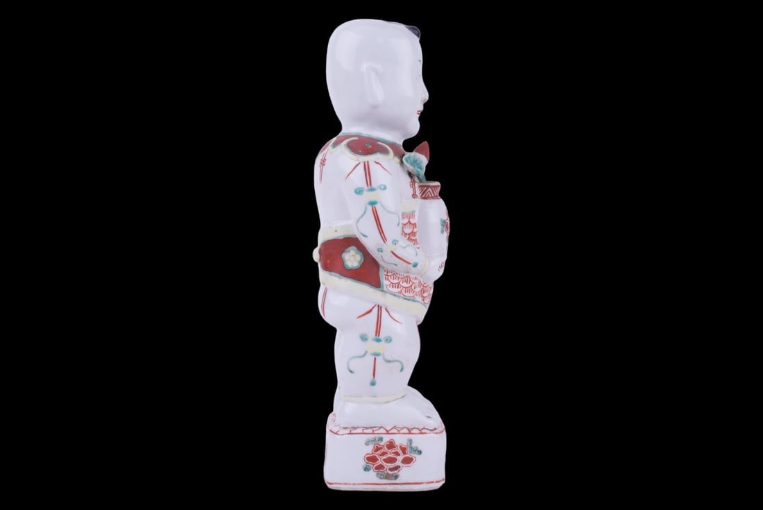 Porcelain Chinese Smoker (1 of 14)