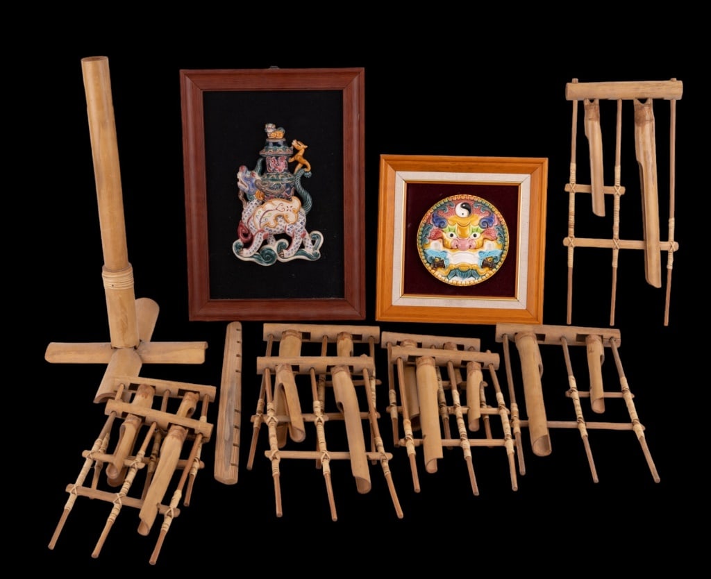 Asian Porcelain Art & Bamboo Musical Accent (1 of 6)