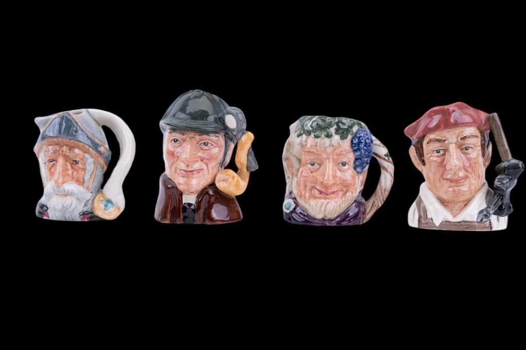 4 Royal Doulton Toby Mugs (1 of 14)