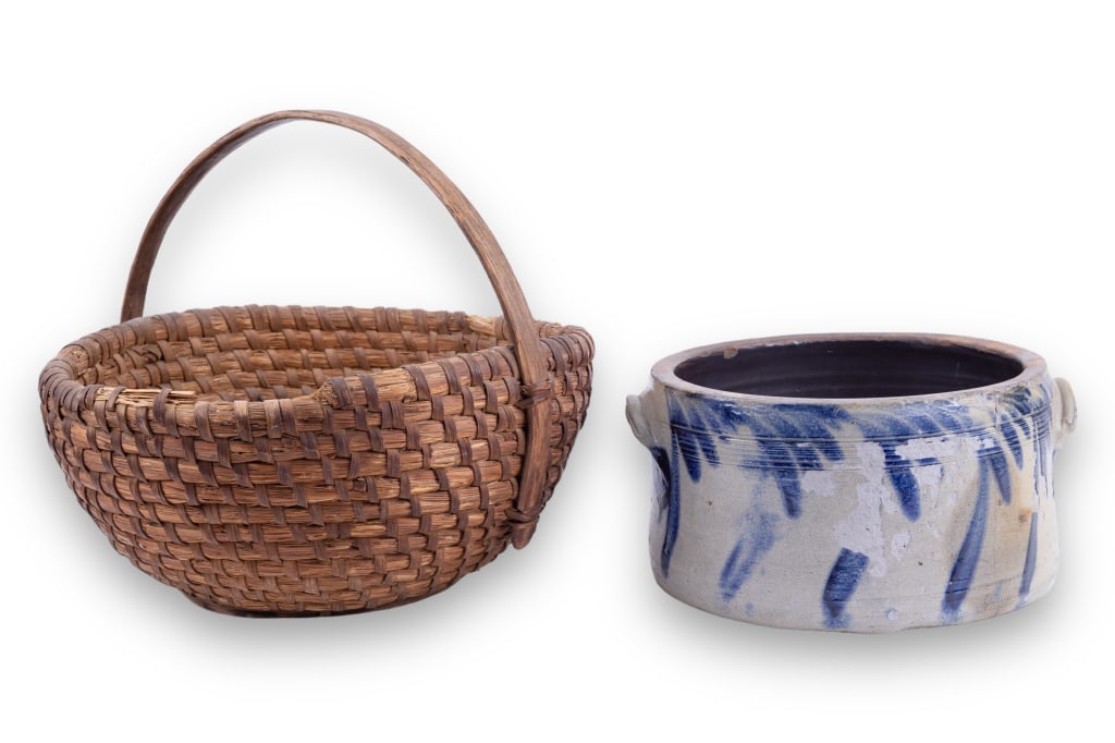 19th C Rye Basket & Blue Decorated Stoneware Pot (1 of 11)