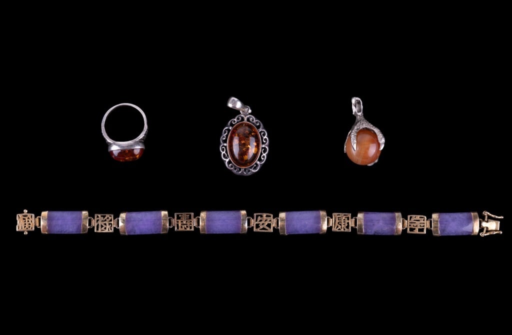 Jade and Amber Vintage Sterling Jewelry (1 of 8)