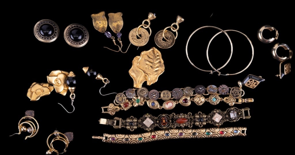 Gold Tone Earrings & Bracelets: Gold tone costume jewelry including 4 bracelets and multiple pairs of earrings. Bracelets include names Sorrelli and Blanca.