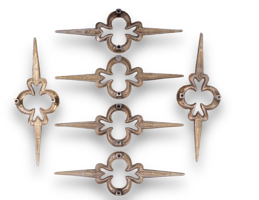 Six Mid Century Modern Drawer Pulls: Six Mid Century Modern Drawer Pulls, no screws and slight oxidation. Large measuring approximately 7" in length.