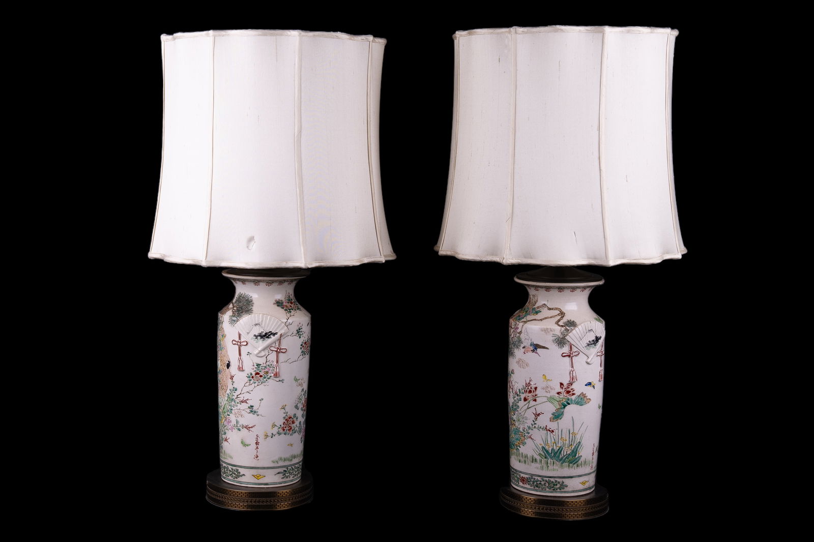Chinese Vase Vintage Table Lamp Pair: Pair of vintage Chinese vases that have been converted to table lamps with shades. Each measures approx 31" to top of finial. Shades marked "Custom Tailored for Rody's by Diane". The shades are possib