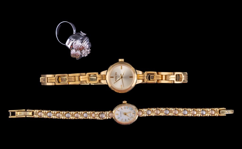 Invicta, Elgin, Samba Watches: Invicta gold tone 50M watch, Elgin watch and Samba rhinestone Swiss ring watch. Untested.