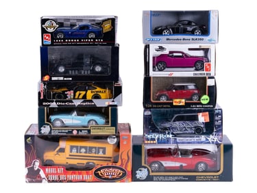 Maisto, Ertl & Other Die Cast Cars